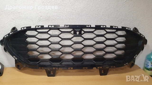 Радиаторна решетка за FORD Kuga ST-Line / Форд Куга (2020-2023), снимка 2 - Части - 51367733