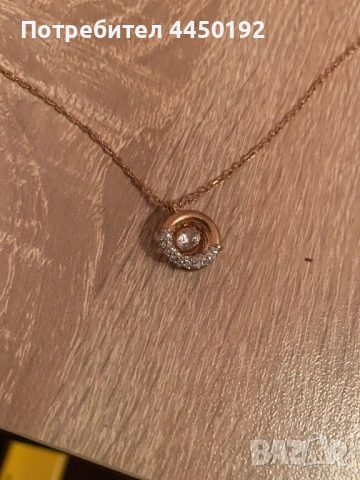 Колие Swarovski  , снимка 2 - Колиета, медальони, синджири - 53372549