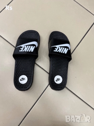 Чехли Nike , снимка 1