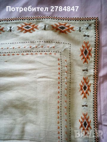 Каре ръчна бродерия, снимка 3 - Декорация за дома - 39513969