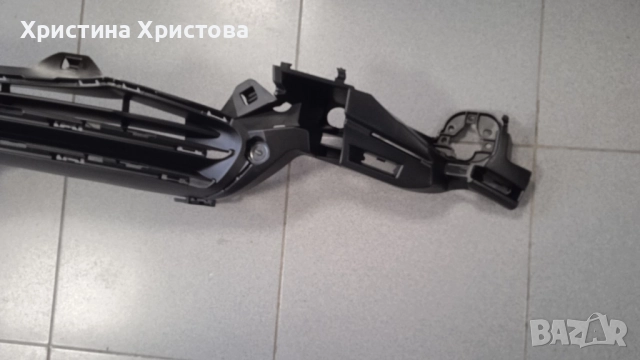 Решетка радиатор Ситроен С 4 7422R3, снимка 4 - Части - 52752032