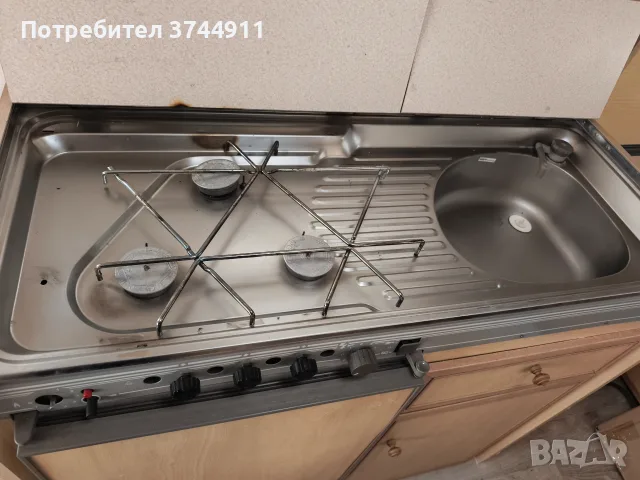 Каравана Tec King, снимка 13 - Каравани и кемпери - 56250198