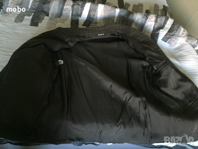 Мъжко българско зимно сако, размер 54, марка Венера, цвят – тъмно зелено и черно каре, закопчаване- , снимка 3 - Сака - 51834529