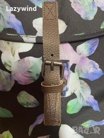 Раница Eastpak, снимка 3 - Раници - 49238921