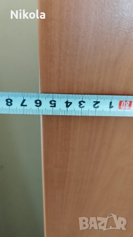 Еднокрил гардероб с рафтове на две нива със заключване - Офис шкафове 54/200/40, снимка 3 - Гардероби - 51843477