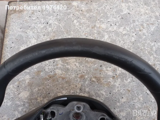 Продавам волан за Рено Клио4 2018 година със леки забележки се виждат на снимките, снимка 6 - Аксесоари и консумативи - 49322882