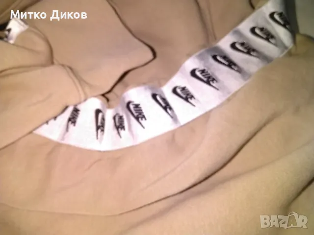 Суитчер Найк Nike размер ХЛ като нов, снимка 9 - Спортни дрехи, екипи - 49156818