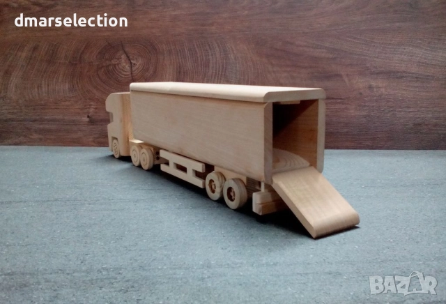 Декоративен дървен камион влекач с ремарке DMAR 114MP2, снимка 4 - Колекции - 51895373