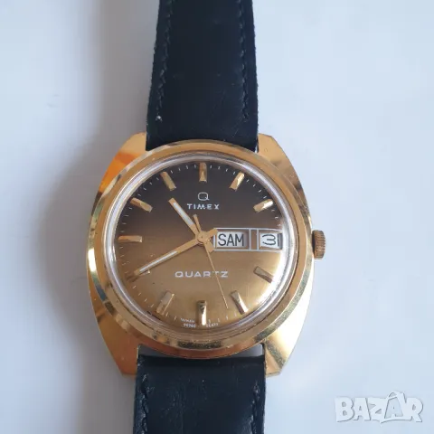 Мъжки позлатен часовник TIMEX Q Quartz, снимка 4 - Антикварни и старинни предмети - 48557507