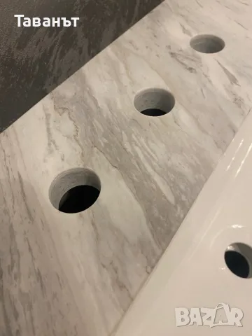 Нов шкаф за баня с мраморен плот, огледало, смесител, снимка 6 - Шкафове - 48027643