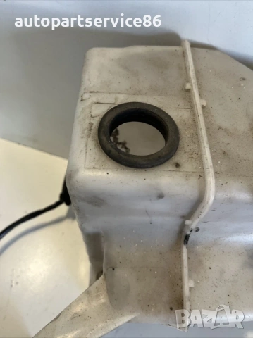 Резервоар за течност за чистачки за Peugeot 4007 2.2 HDI (2009) 