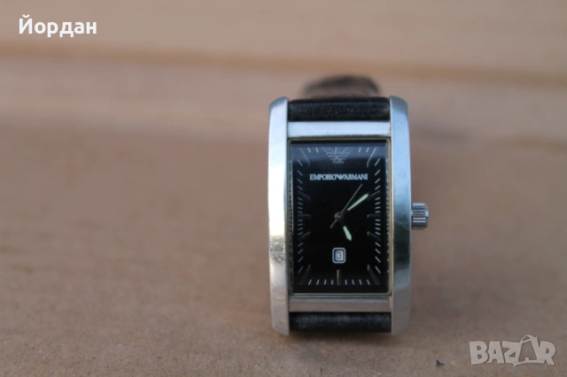 Дамски часовник ''Emporio Armani'' 