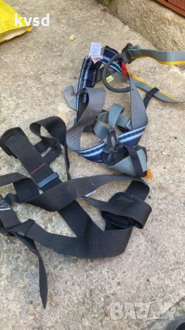 Карабинери и 8-ци , снимка 2 - Спортна екипировка - 50397913