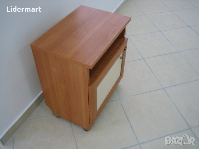Нощно шкафче - с колелца, снимка 6 - Шкафове - 41590533