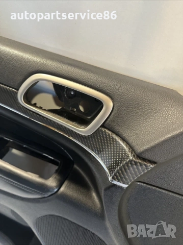 Капак на предна лява врата, облицован с кожа за Jeep Grand Cherokee (2012) 62662D, снимка 3 - Части - 53508691