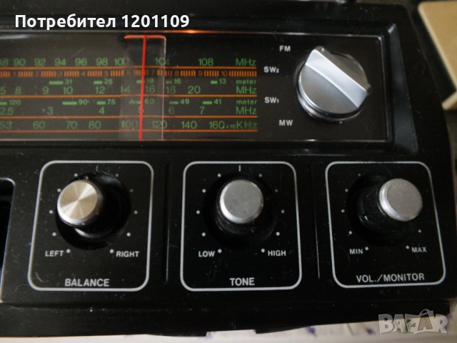 CROWN CSC-640SW, снимка 3 - Радиокасетофони, транзистори - 51839969