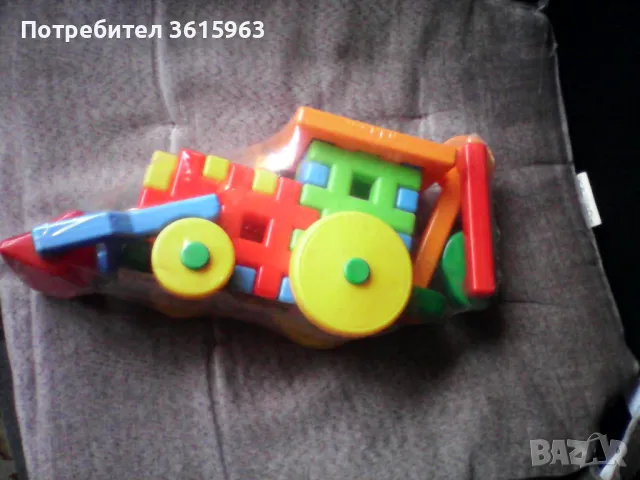 Пластмасов багер