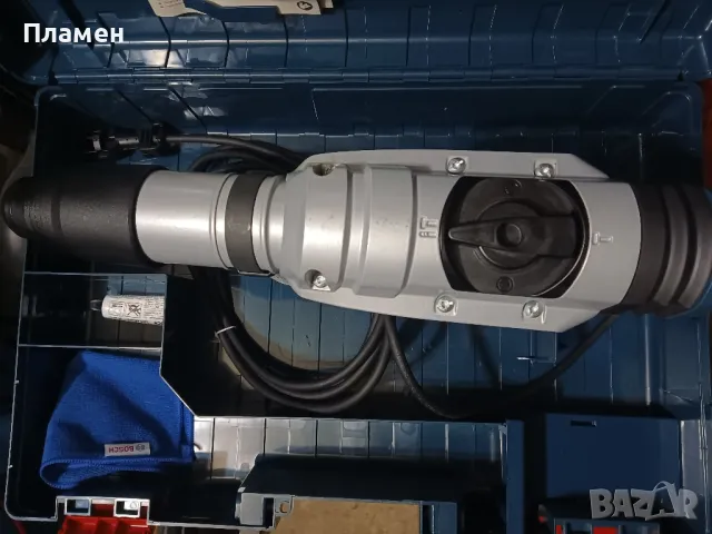 Перфоратор BOSCH   GBH 5-40DCE, снимка 2 - Бормашини - 48784656