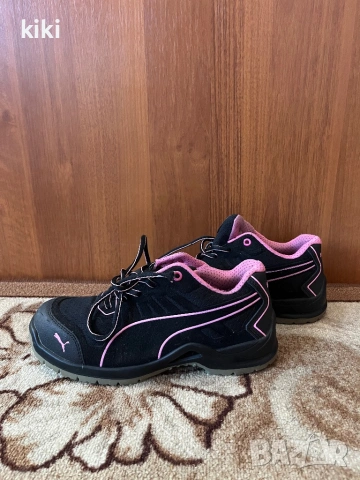 Дамски Черно розови пуми 