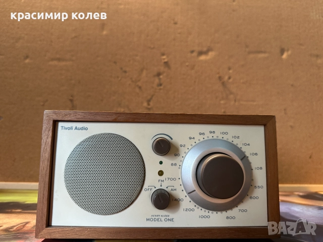 радиоприемник "TIVOLI Audio Model One"/Henry Kloss/