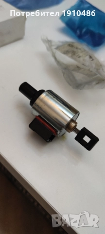 Стъпков мотор за Nissan оригинален за вариатор автоматична скоростна кутия , снимка 2 - Автомобили и джипове - 52522360