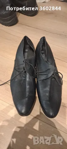 Продавам официални обувки в добро състояние 