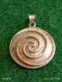 Красив ажурен сребърен медальон с формата на СПИРАЛА ювелирна изработка 30250, снимка 1