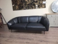 Дизайнерски черен кожен комплект дивани тройка и двойка Pebble, снимка 5