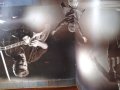 Концертна програма BON JOVI 2013 BECAUSE WE CAN TOUR CONCERT PROGRAM BOOK, снимка 7