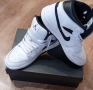 Маратонки Air Jordan 1Mid, снимка 7
