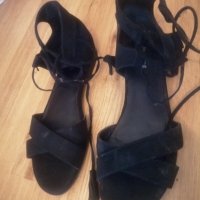 Дамски обувки , снимка 1 - Дамски ежедневни обувки - 41771545