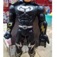 Голяма фигура Батман със светлина и подвижни стави  в торбичка , снимка 3 - Фигурки - 39023494