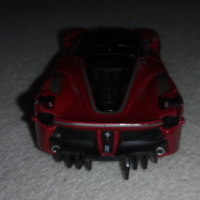 Bburago Ferrari FXX K - Мащаб 1:43, снимка 3 - Колекции - 36364528