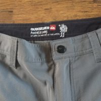 quiksilver - страхотни мъжки панталони , снимка 5 - Спортни дрехи, екипи - 41717069