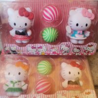 2 бр Коте Кити Hello Kitty и топка пластмасови фигурки играчки за игра и украса торта , снимка 1 - Фигурки - 41520597
