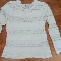 Бяла дантелена блузка, снимка 3 - Блузи с дълъг ръкав и пуловери - 33814752