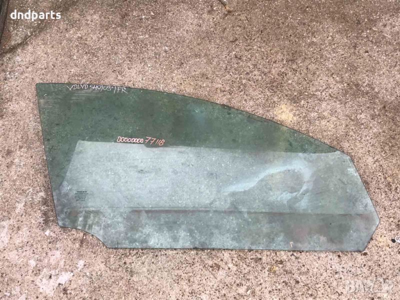 Предно дясно стъкло Volvo S40,2009г., снимка 1