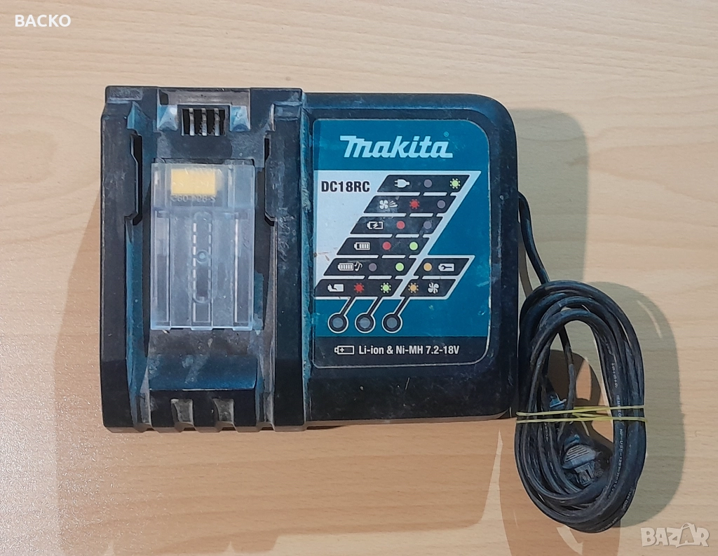 Зарядно Makita DC18RC за ремонт или за части, снимка 1