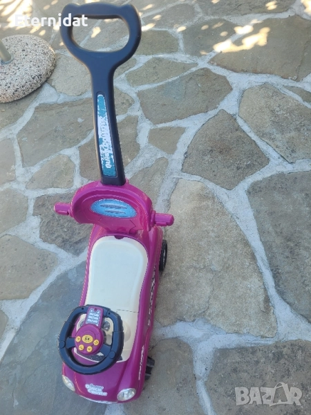 Детска кола за бутане с родителски контрол и музика , снимка 1