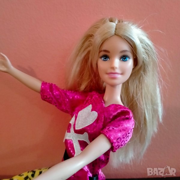 Колекционерска кукла Barbie Fashionistas Барби GRB59 , снимка 1