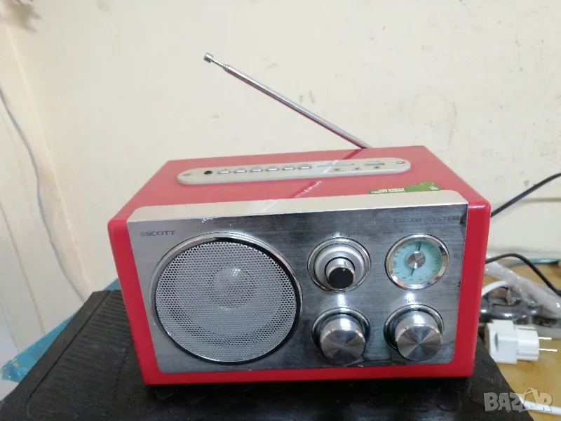 Радиоприемник SCOTT с AM/FM/USB/AUX, снимка 1