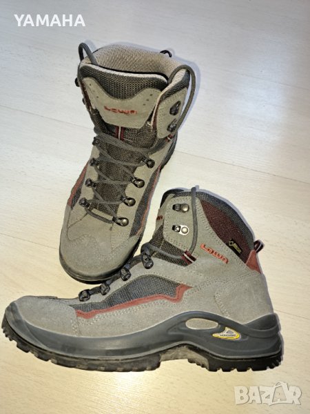 Lowa  GTX   Gore_Tex  Туристически Обувки 39, снимка 1