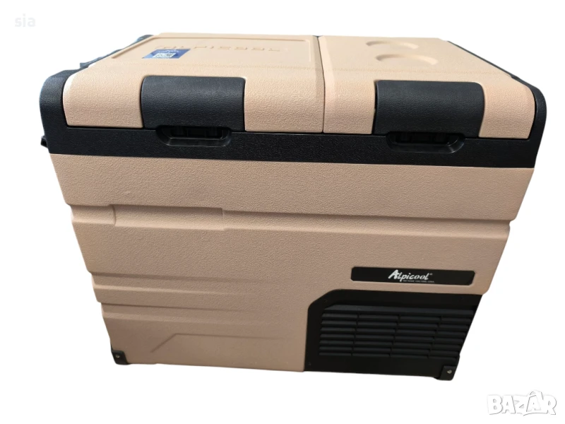 Хладилник за кемпер, каравана, кола ли дом с компресор и фризер, 55л., 12V/24V, 220V, снимка 1