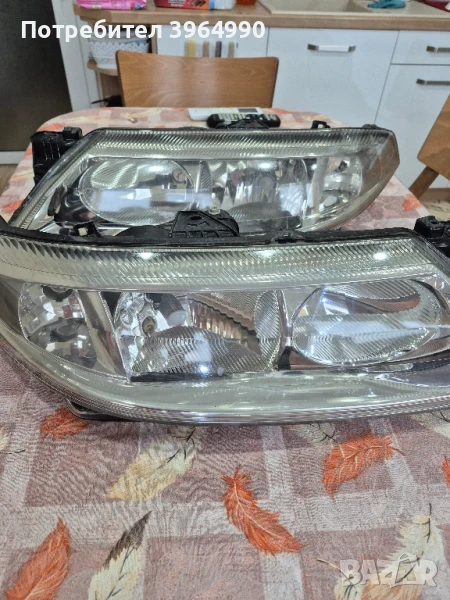 Кристални Оригинални Неразличими от нови фарове VALEO за Рено Лагуна 2 2001/2005г , снимка 1