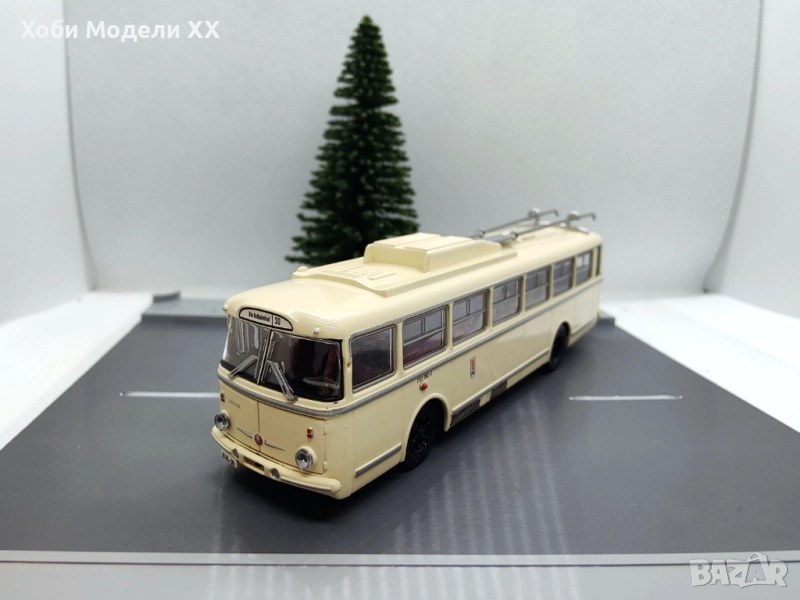 Модел Тролейбус Шкода 1/87, снимка 1
