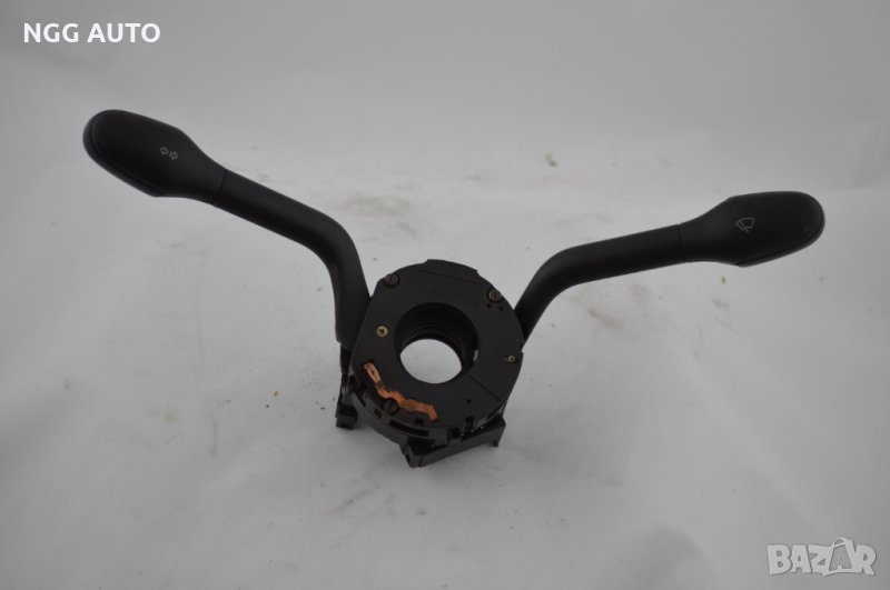 Втора Употреба Оригинален Ключ/Лост чистачки и мигачи за Фолксваген Поло 1994 - 1998г. 6n0 6n1 , снимка 1