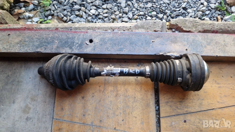 лява къса полуоска VW Голф 5 Golf BKD БКД poluoska 2.0 140 6ск, снимка 1