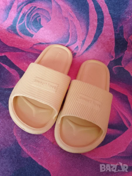 Ярко жълти гумени дамски чехли - джапанки 40 номер , снимка 1