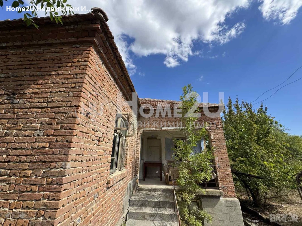 КЪЩА В СЕЛО ВЕНЕЛИН!! НА 35 КМ ОТ ВАРНА!! ПАРТИДИ ЗА ТОК И ВОДА!!, снимка 1