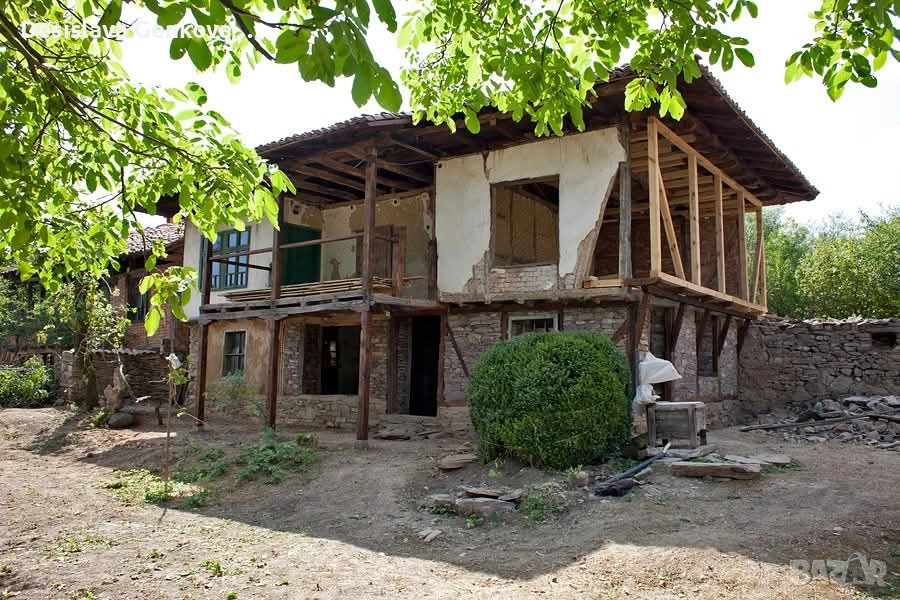 Продава къща за ремонт , снимка 1